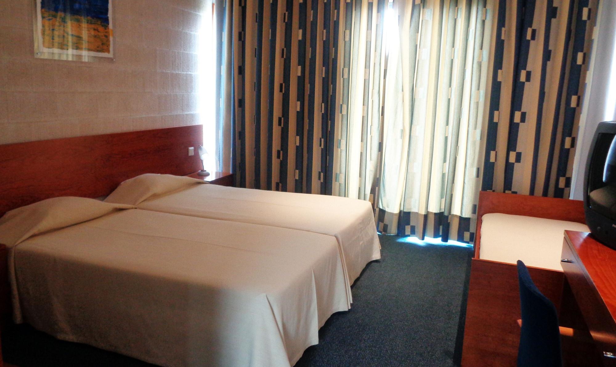 וילה דו פורטו Hotel Colombo מראה חיצוני תמונה